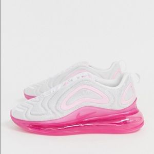 Pink Nike Air Max’s 720